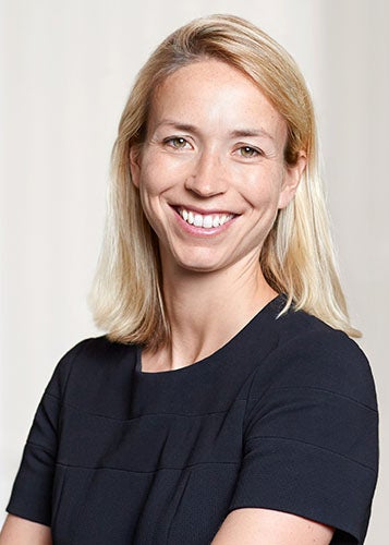 Faculty Headshot of Laura Montoura