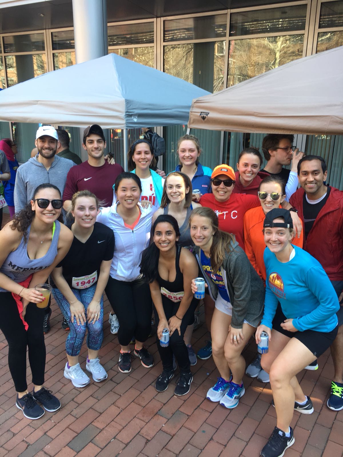 photo of students in workout gear at 5k event