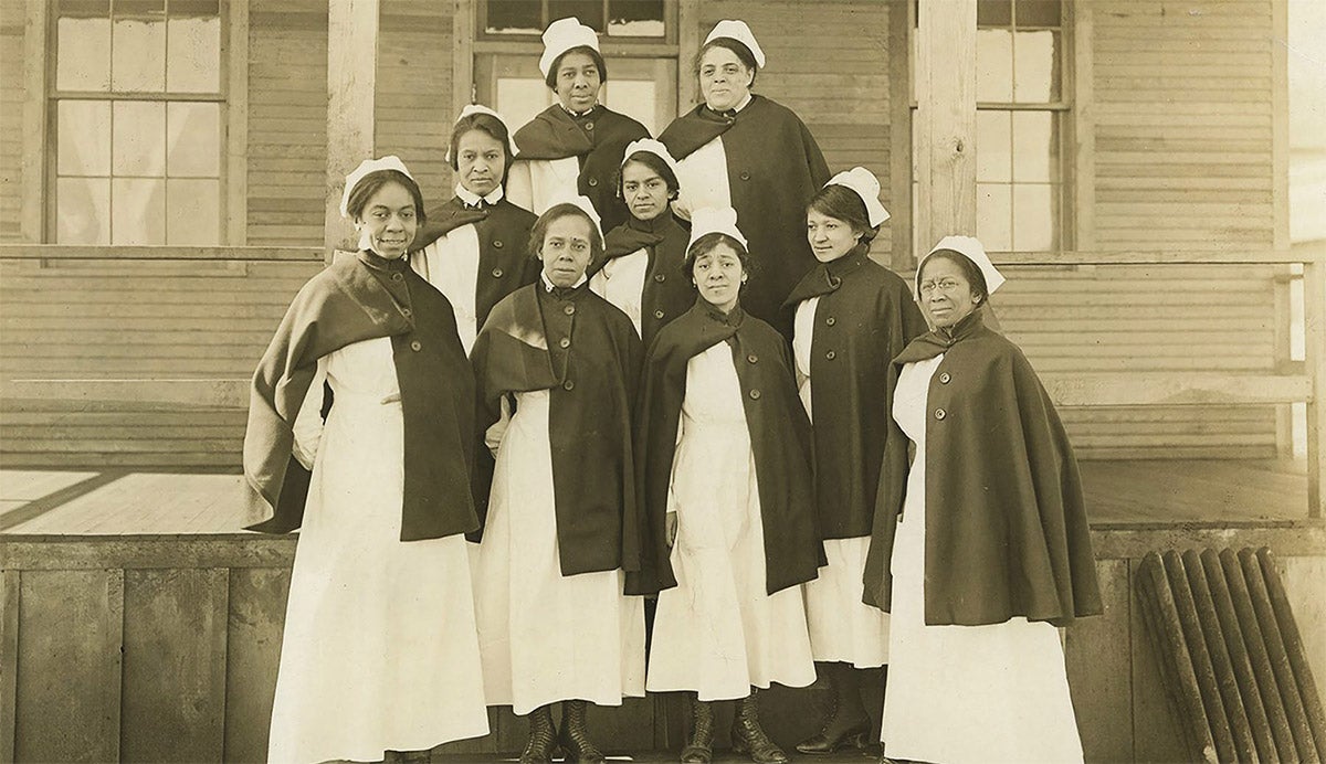 African American nurses assigned to Camp Sherman Base Hospital pose for a photo in 1918