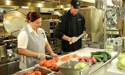 Chef in school kitchen boosts healthy eating