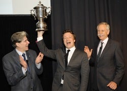 Jamie Oliver receives 2012 Healthy Cup Award