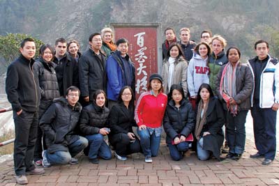 HSPH students study health reform in China