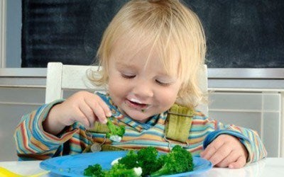 Child eating Broccoli nutrition