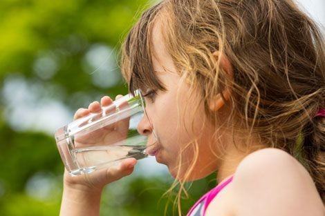 A call for reducing fluoride levels in drinking water