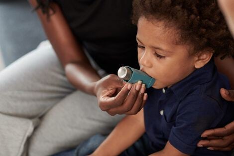 Air pollution, socioeconomic disadvantages may increase children’s risk of asthma
