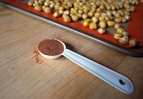 Chickpeas with a spoonful of cinnamon