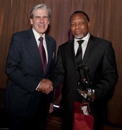 Dean Julio Frenk with South African Deputy President the Hon. Kgalema Motlanthe at the launch of the program in Pretoria in November 2011.